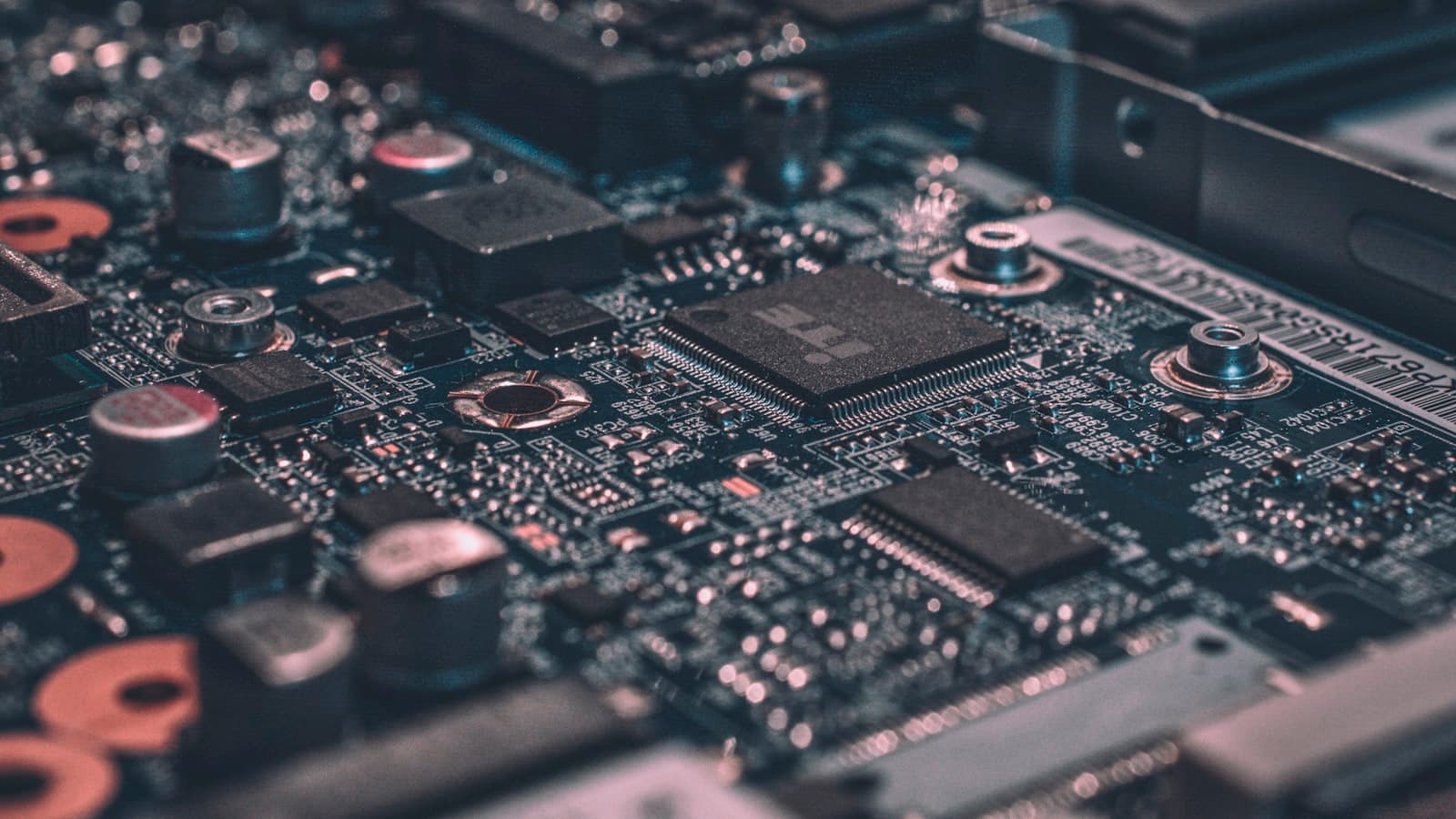 Reverse engineering services — software, hardware, firmware